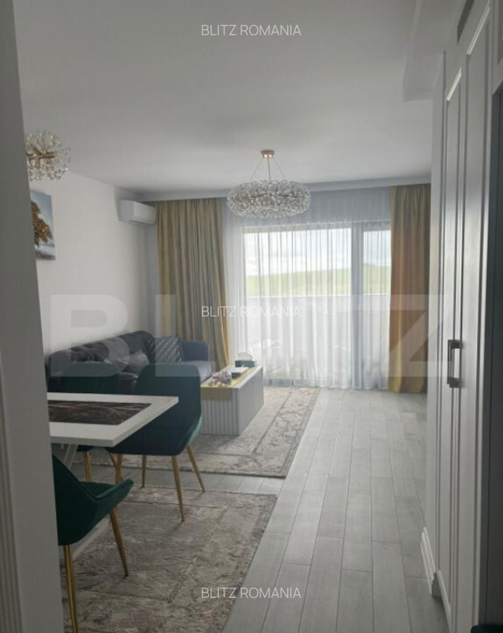 Apartament de vanzare, cu 4 camere, 114 mp totali, zona Univ - 1