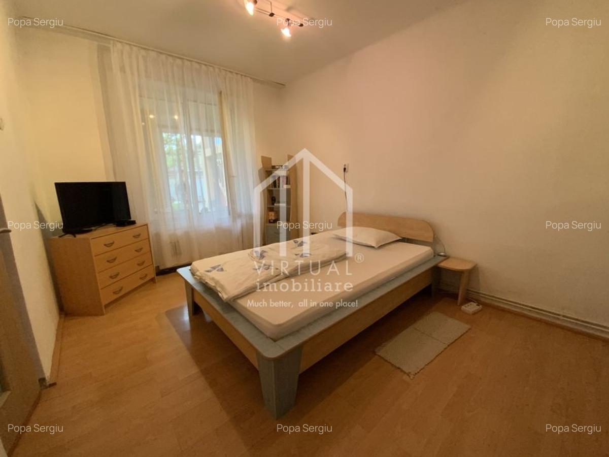 Casa individuala cu 8 camere, teren 360 mp, garaj, pod - 16