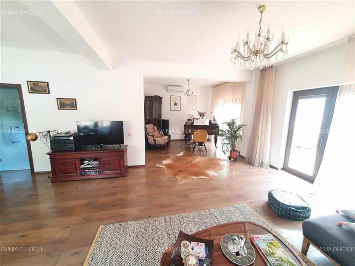 Bucurestii Noi- Vila  cocheta, mobilata-utilata, gradina amenajata - 7