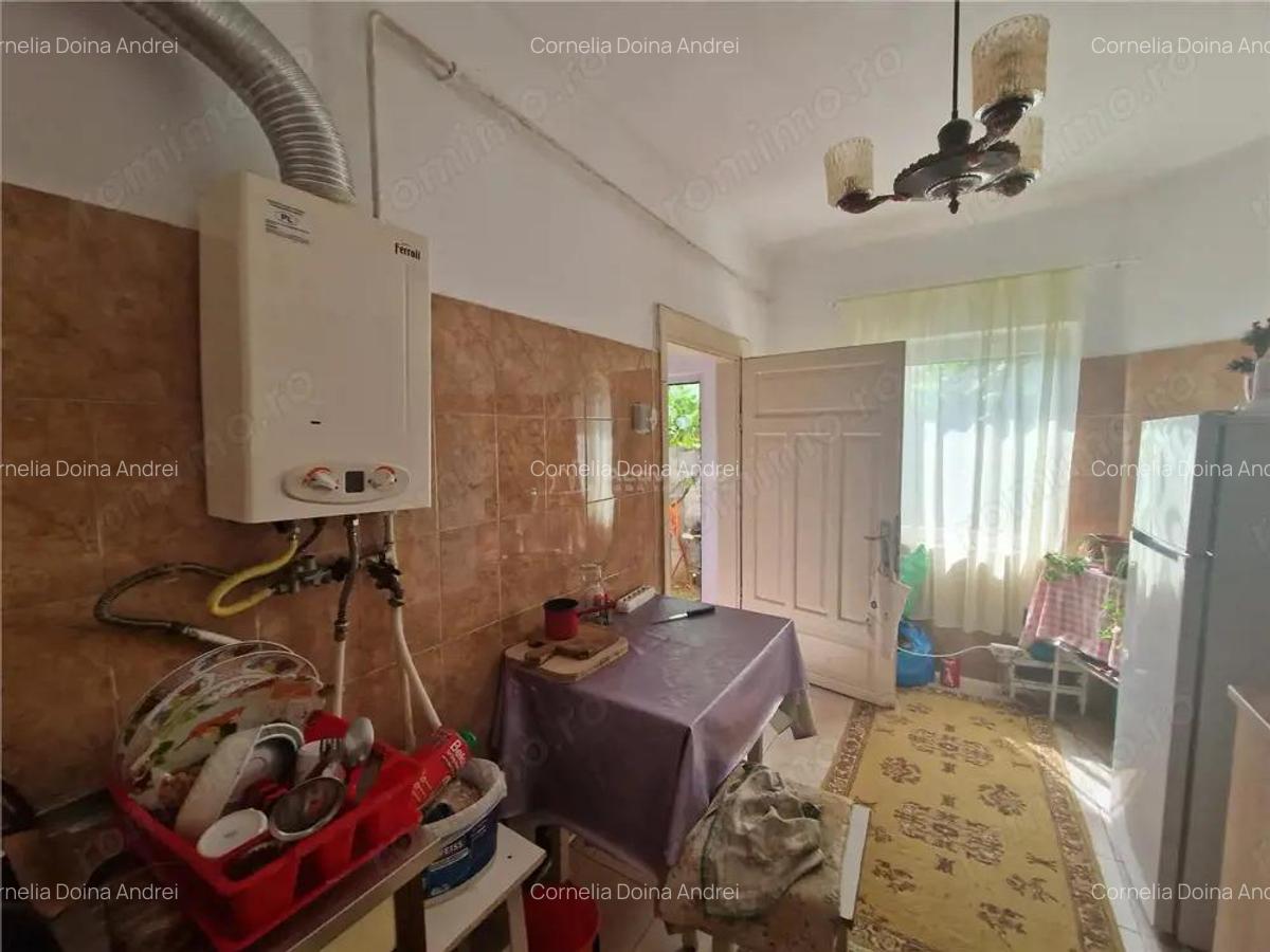 Casa pe sol, teren 386 mp, pretabila - locuinta, birouri, clinica - 5