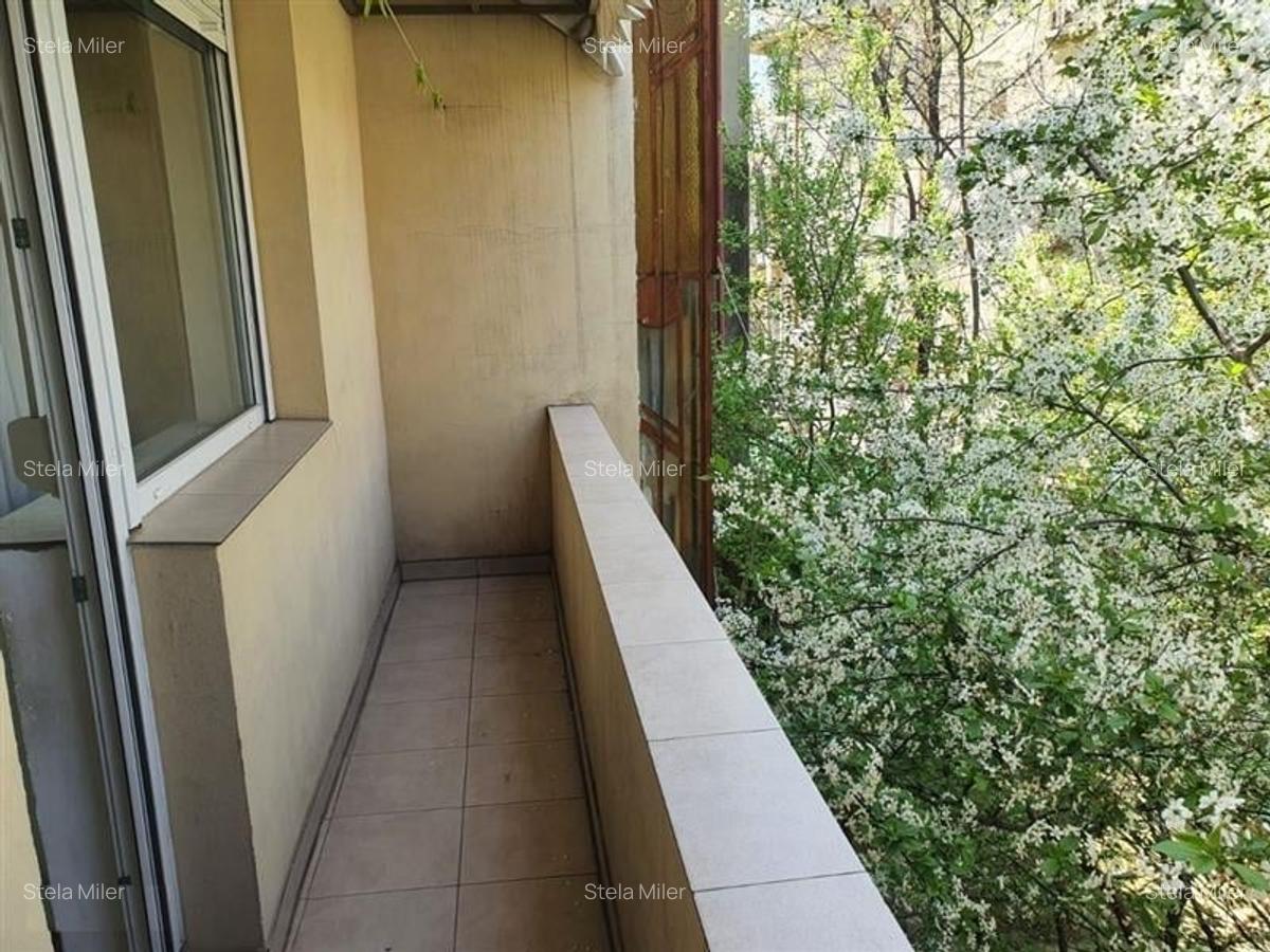 Apartament 3 camere in vila etajul 1+2 camere amenajate la mansarda, zona Emines - 8