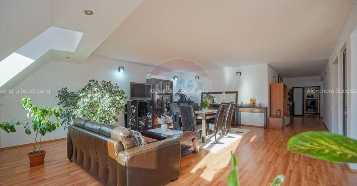 PIATA UNIRII 12BIS BRASOV | CLADIRE CU SPATIU COMERCIAL S... - 14