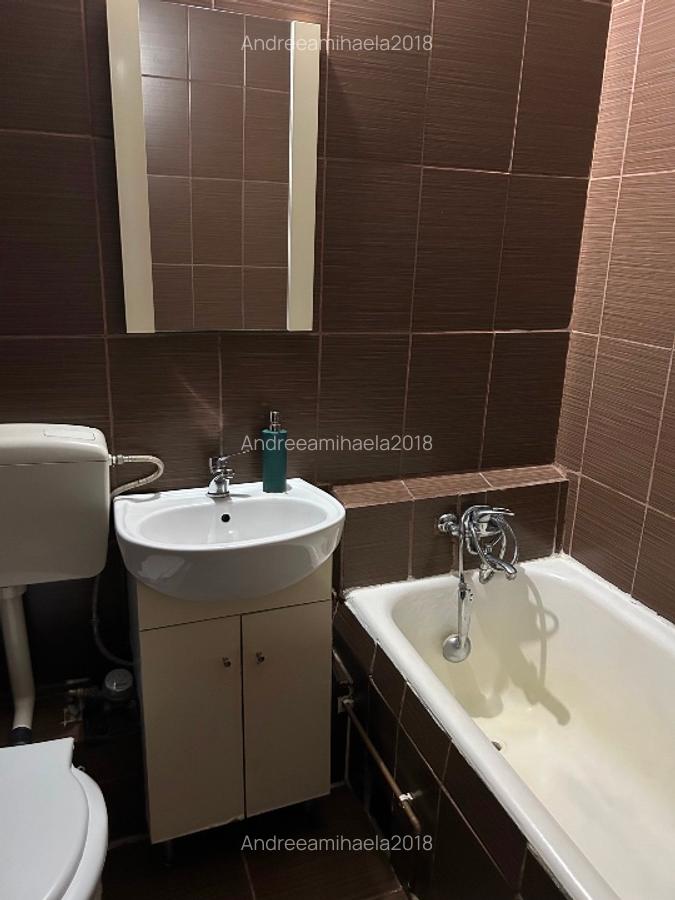Vând apartament 2 camere în zona malll - 3