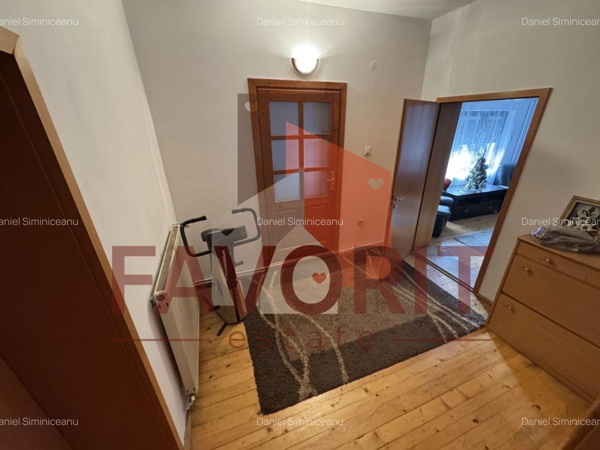Casă individuală cu 6 camere în Ronaț - 12