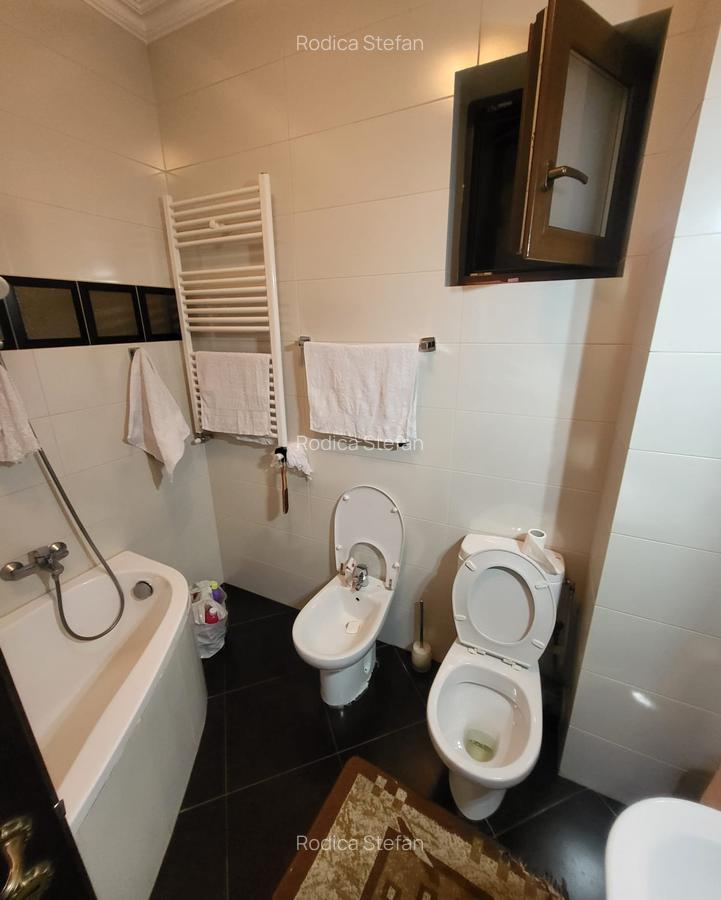 Apartament cu 4 camere decomandat în Dămăroaia - 13