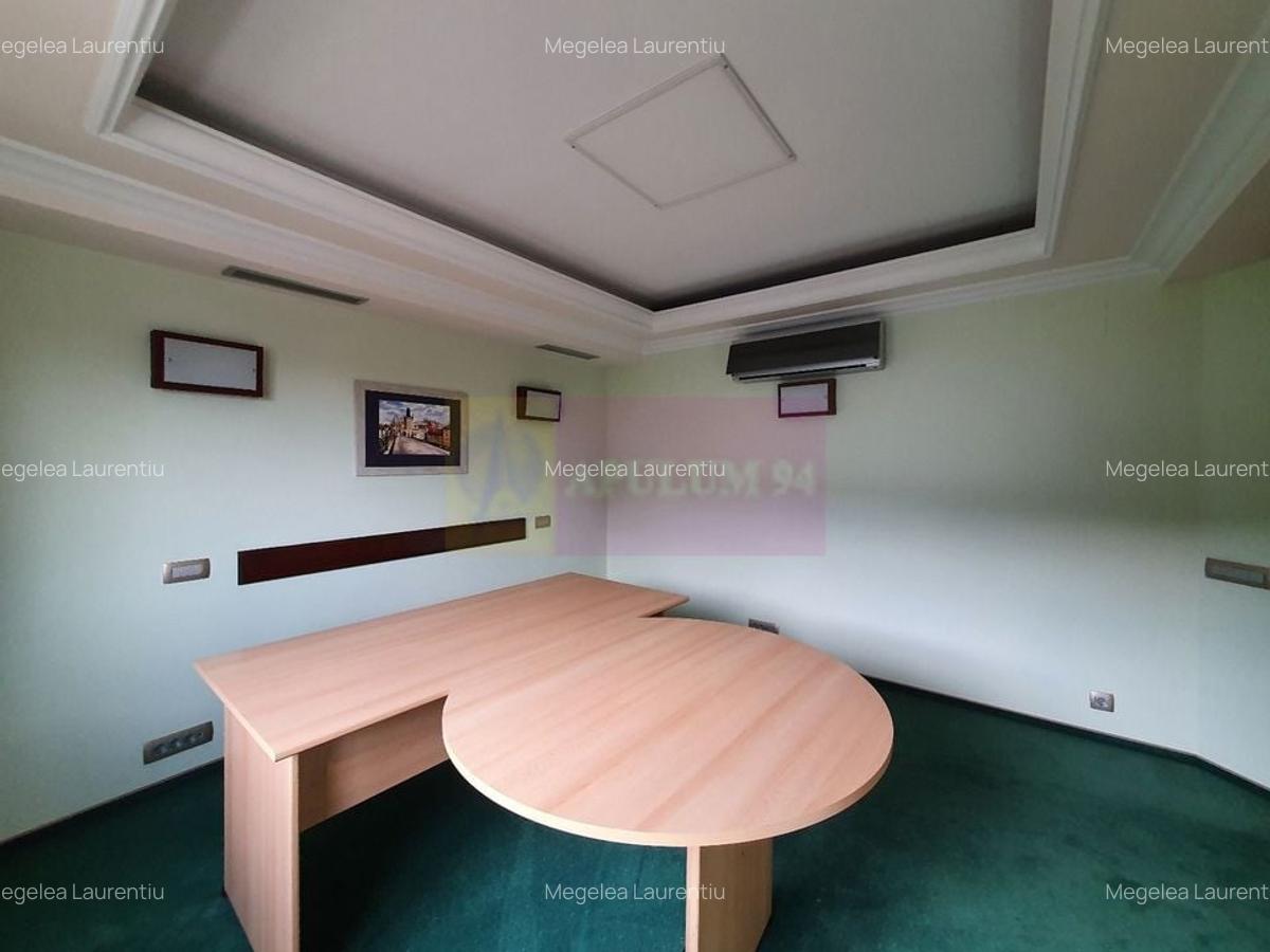 Apartament cu 3 camere de vanzare in Campina - Zona ultracentrala - 8