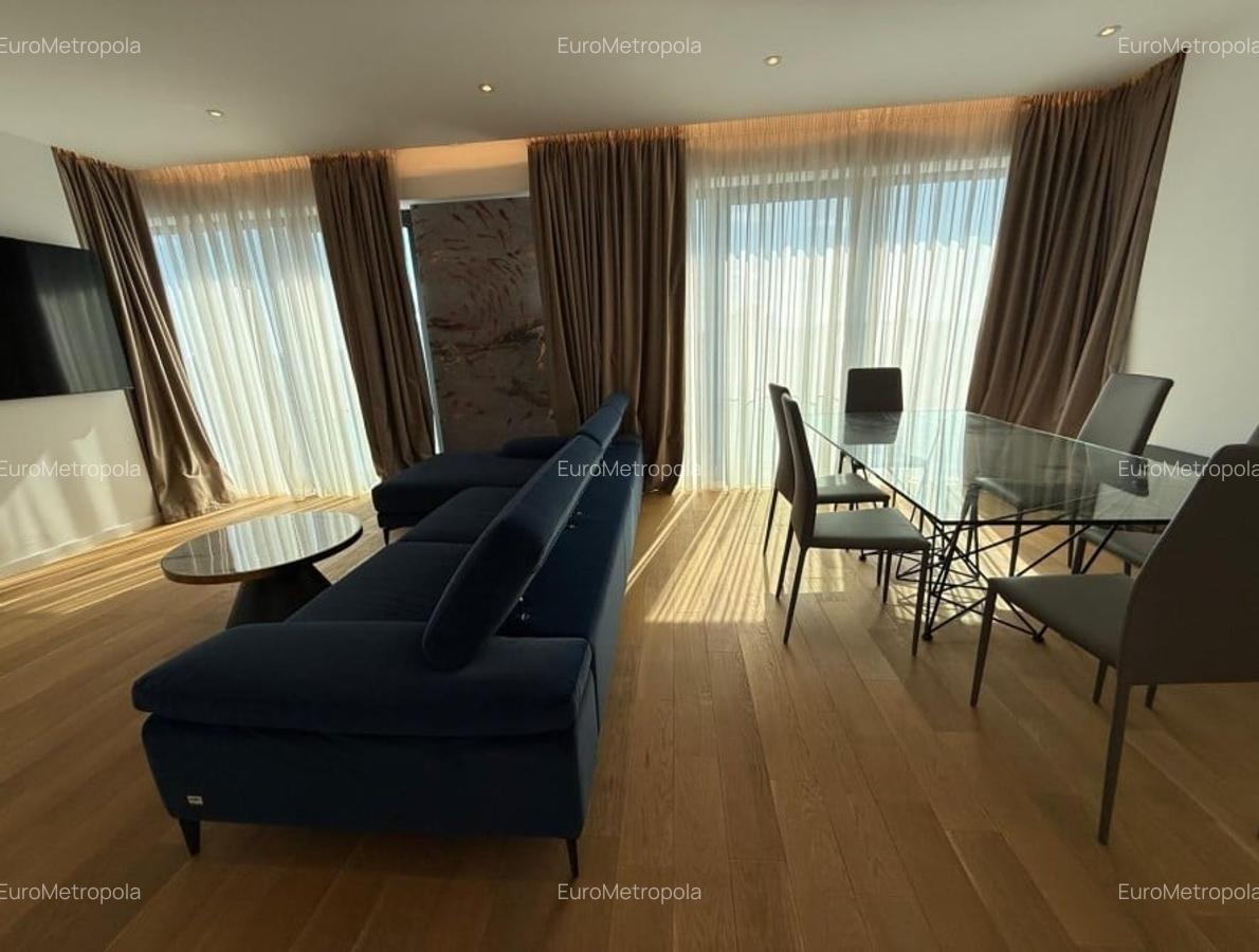 Apartament cu 4 camere decomandat în Nordului - 7