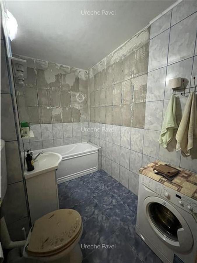 Garsoniera decomandata cu balcon si pivnita zona Turnisor - 9