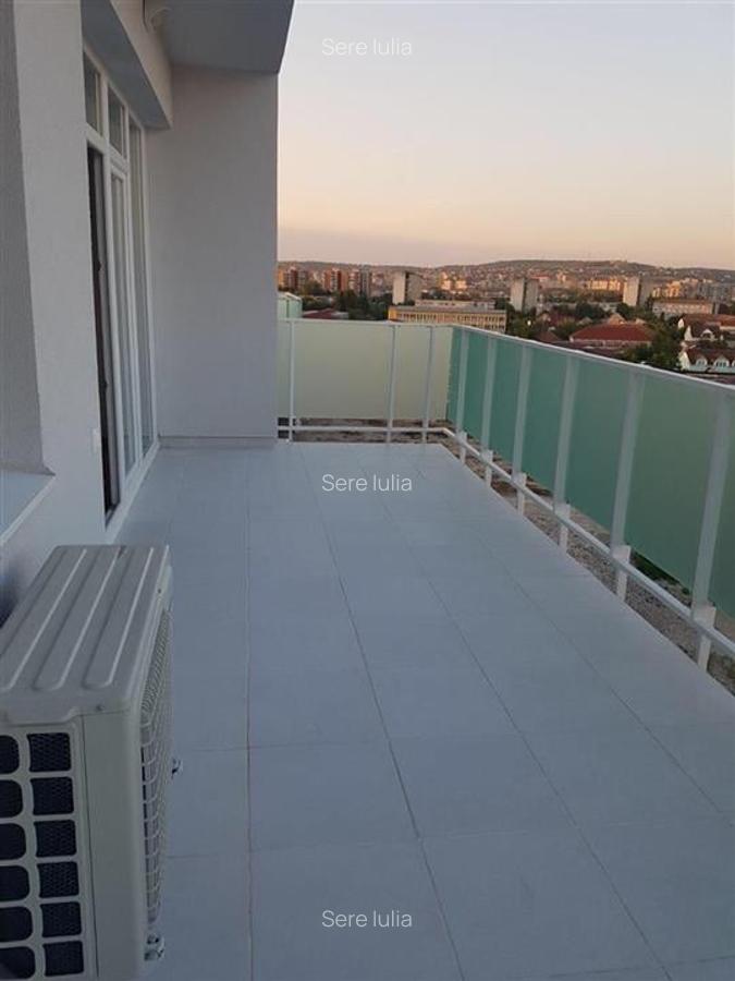 Apartament cu 2 camere decomandat în Calea Aradului - 3