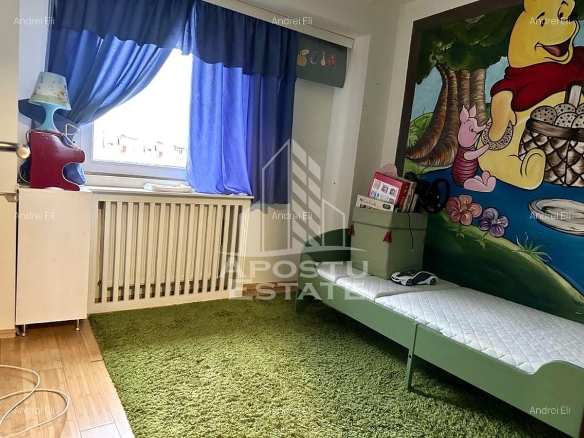 Apartament cu 4 camere decomandat în Dâmbovița - 10