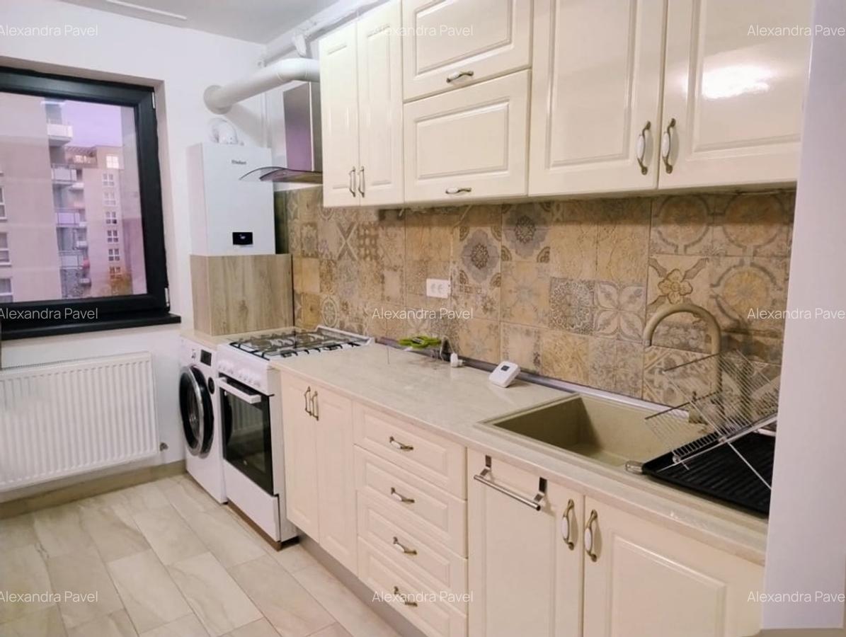 Studio cochet in Tractorul - 6