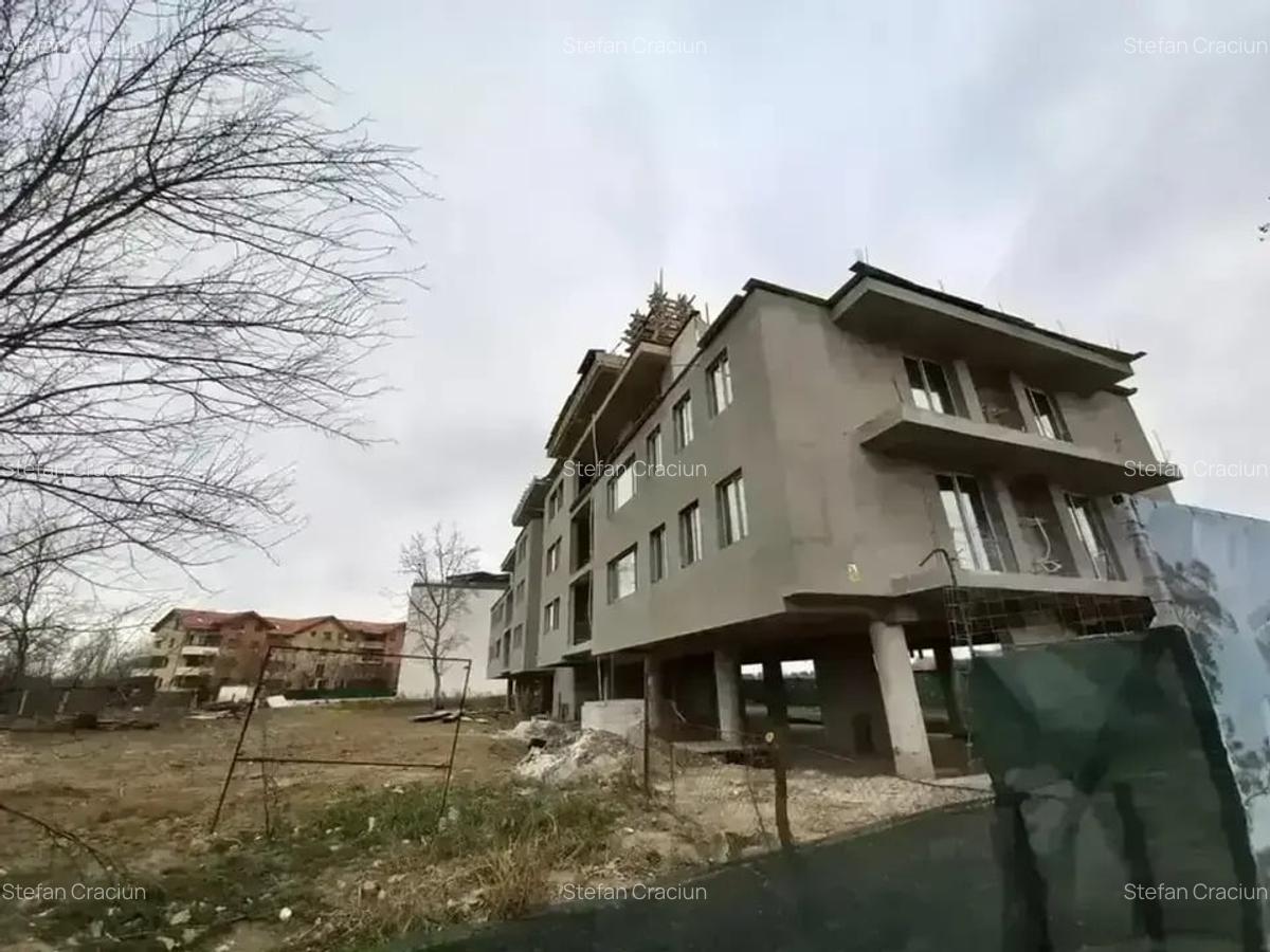 Apartament cu 3 camere decomandat în Sisești - 7