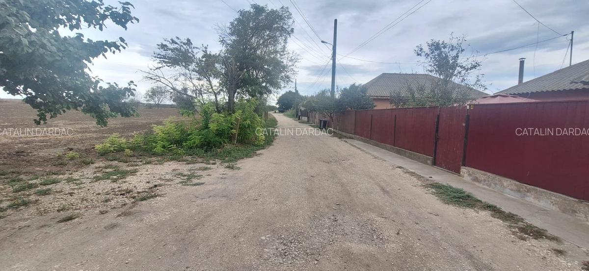 EXCLUSIV! CORBU TEREN LIBER 500 MP D=18 M INTRE CASE APROAPE DE MARE 25.000 EURO - 2 EXCLUSIV! CORBU TEREN LIBER 500 MP D=18 M INTRE CASE APROAPE DE MARE 25.000 EURO - 2