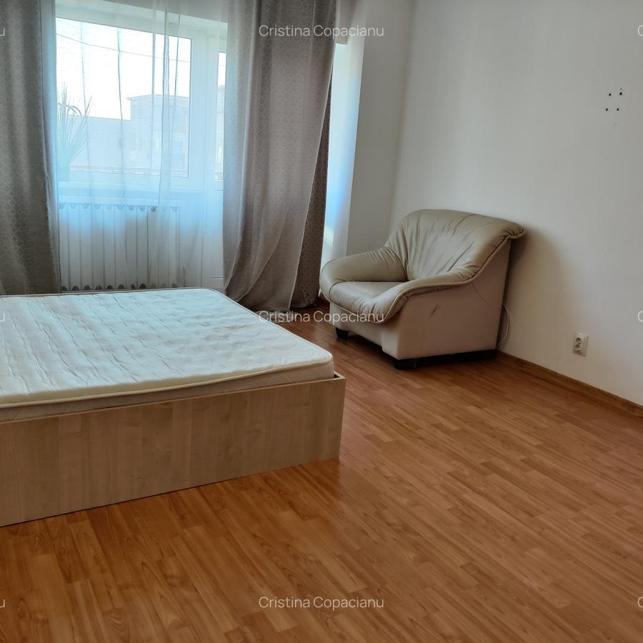 CAlea Vitan, langa Mall, garsoniera mobilata si utilata - 4