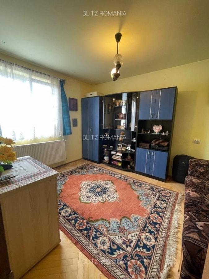 Apartament de vanzare, cu 5 camere, 88 mp, zona ultracentrala - 1