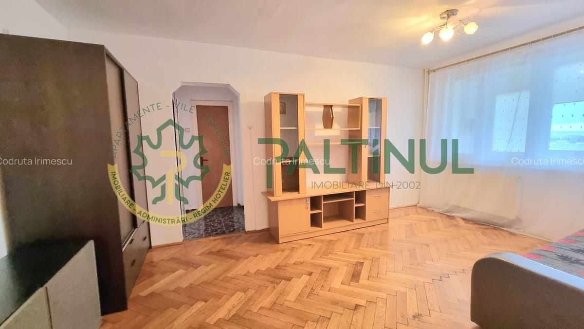 Apartament cu 2 camere semidecomandat, mobilat în Hipodrom 3 - 1