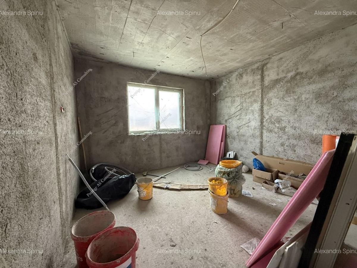Casa la rosu dispusa pe Parter | 740 Teren | Sag - 9