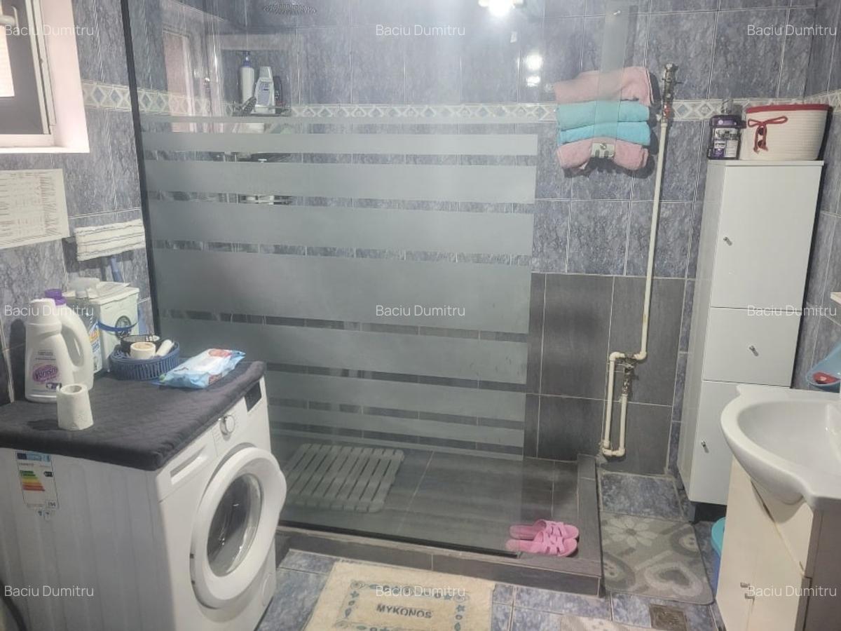 Vând casă pentru locuit și relaxare. Panouri fotovoltaice. - 2
