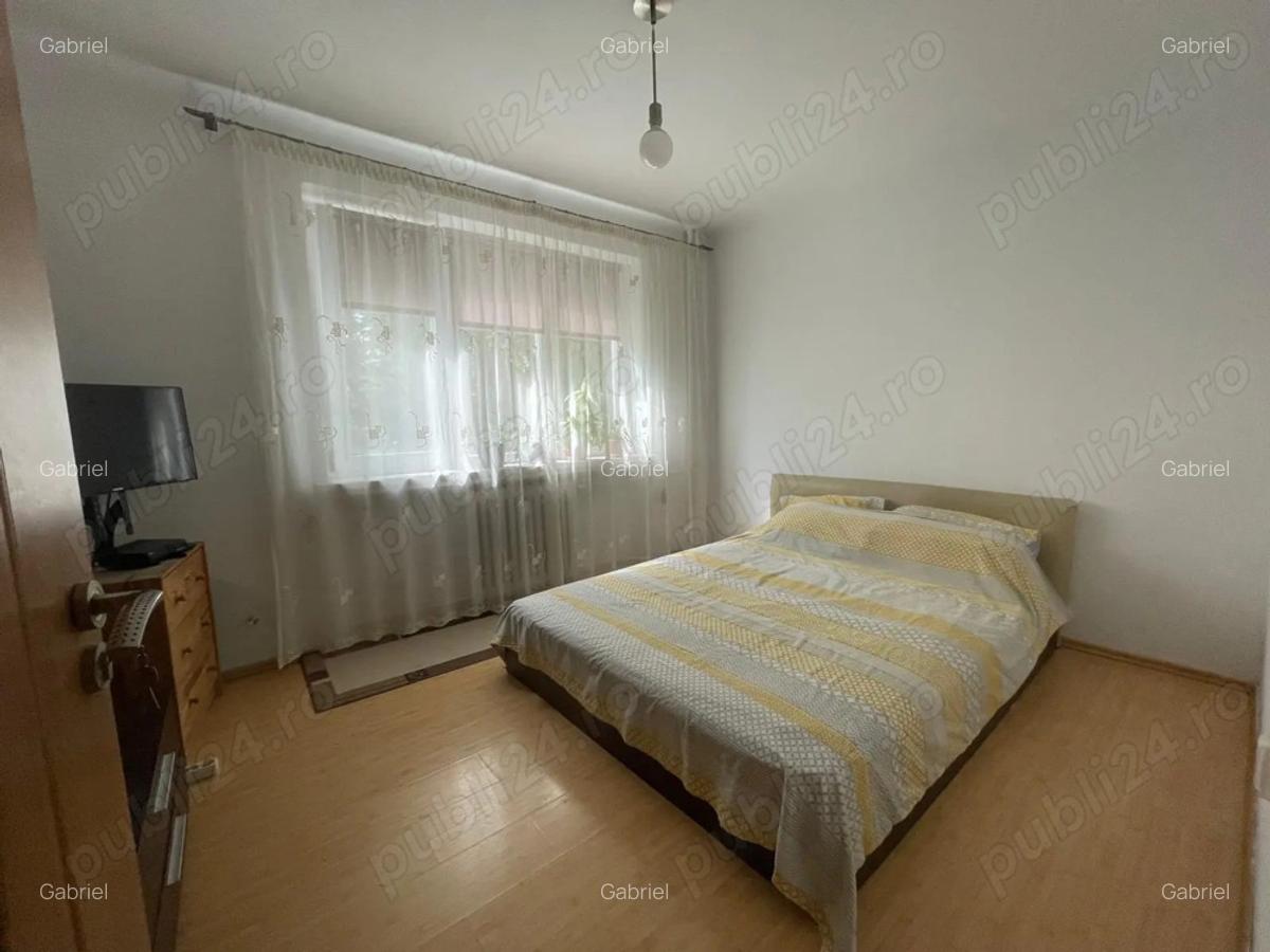 Vand apartament cu 2 camere - 6