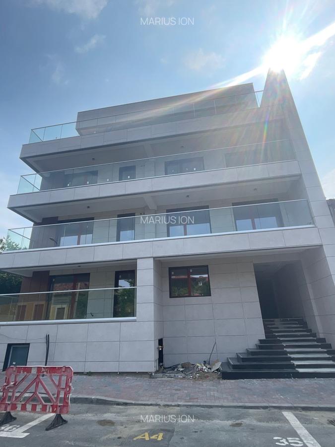 Apartament cu 2 camere decomandat în Decebal - 3