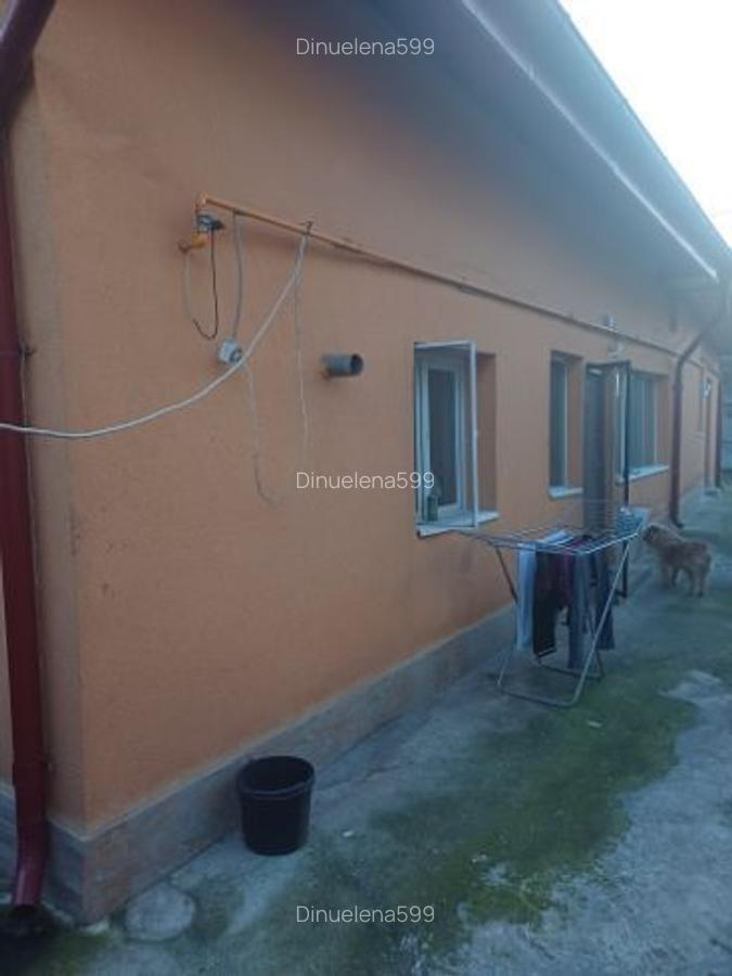 Casa de vanzare la piata Giulesti - 10