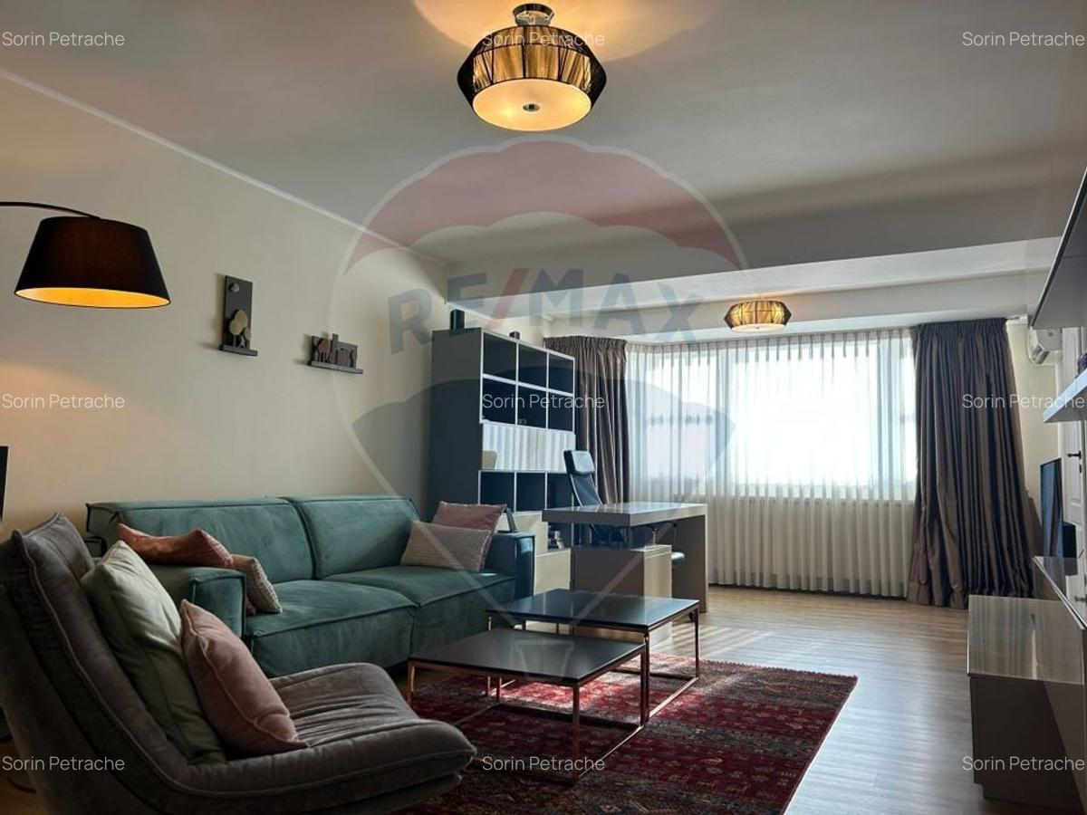 De vanzare apartament de lux pe Blvd. Decebal - 1