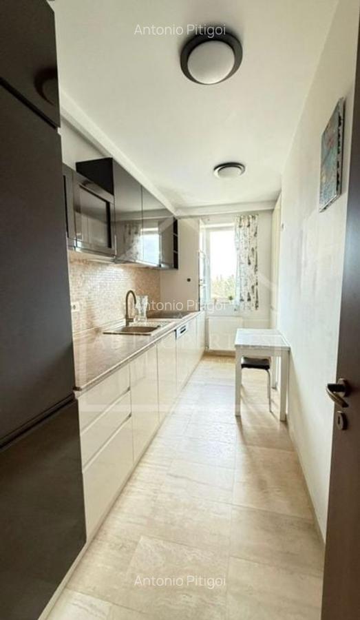 Apartament 3 camere | Parcare Inclusa | Sisesti - 1