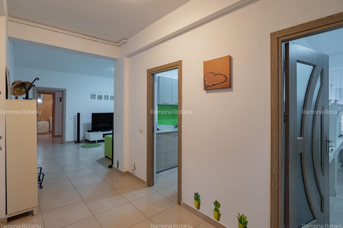 3 camere, 115 mp, Mamaia, zona centrala, pret sub media zonei (1350 euro/mp)! - 16 3 camere, 115 mp, Mamaia, zona centrala, pret sub media zonei (1350 euro/mp)! - 16