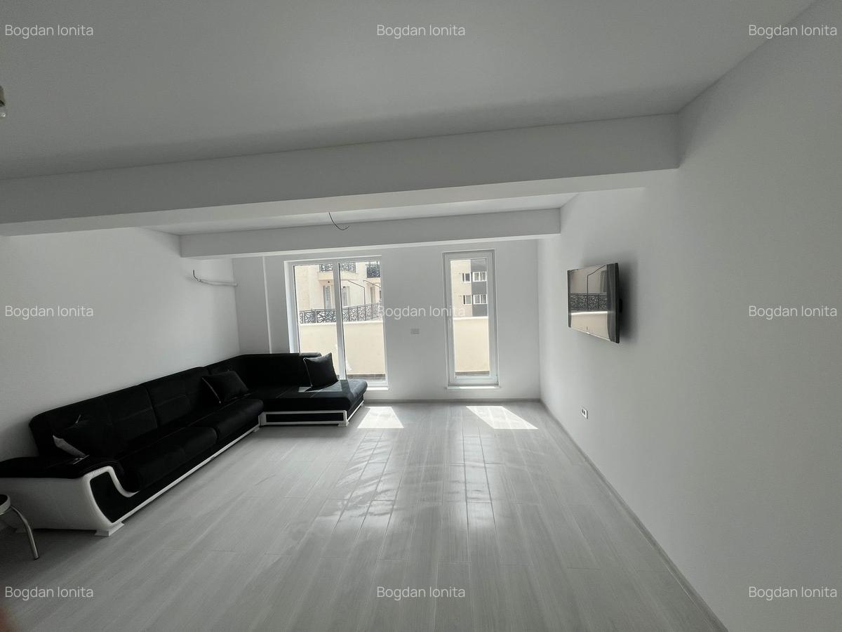 Apartament cu 3 camere decomandat, mobilat în Metalurgiei - 13