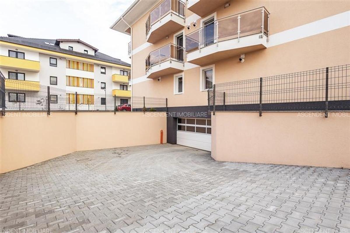 Studio,regim vila,LUX protocol,doua terase,pod propriu,Tractorul,Brasov:Film& Li - 26