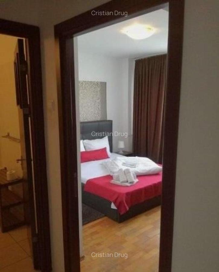 Apartament cu 2 camere decomandat în P-ța Unirii - 2