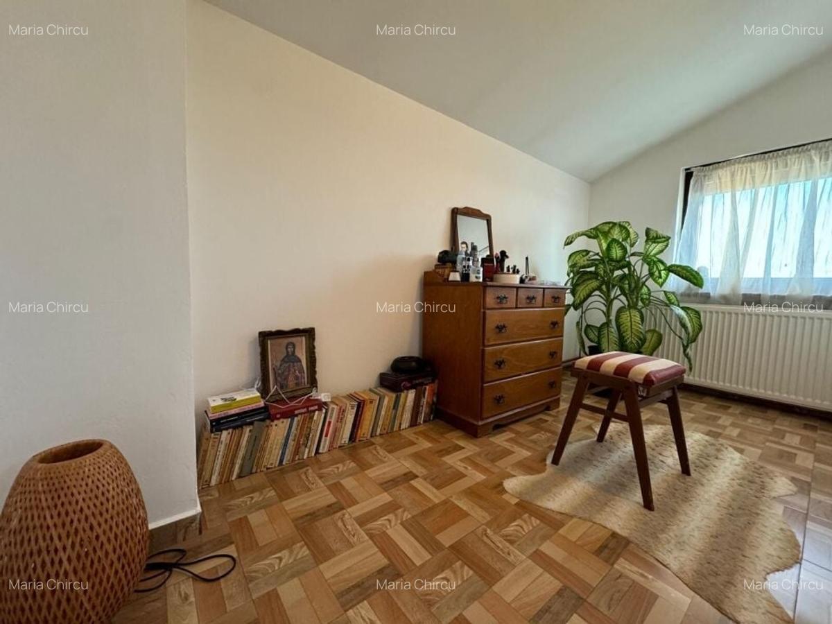 Vila Individuala 7 Camere 4 Locuri de Parcare Curte - 15