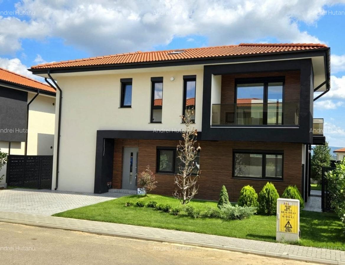 CASA CU 4 CAMERE GALATA , 145 MP UTILITI SI 380 MP DE TEREN - 17