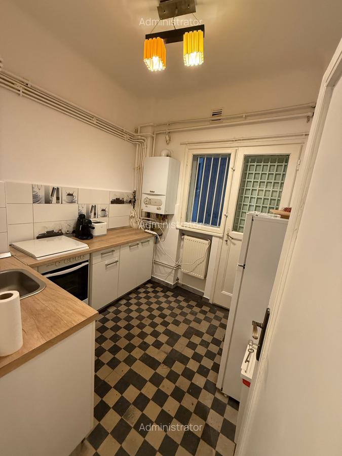 UNIVERSITATE,CALEA VICTORIEI , 3 camere deosebit, luminos, spațios, CENTRALA - 10