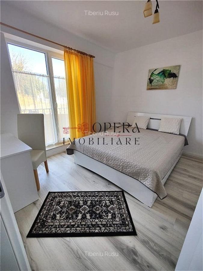 Apartament 2 camere, open space, de inchiriat, zona Podul de Fier -Moara de Vant - 1