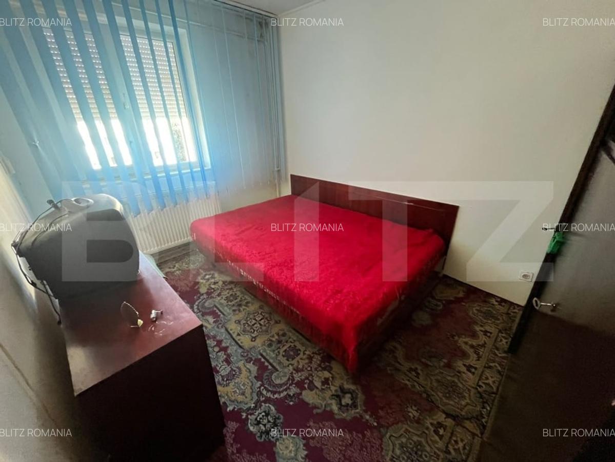 Apartament 4 camere, 53,48 mp, zona Micro 8 - 10