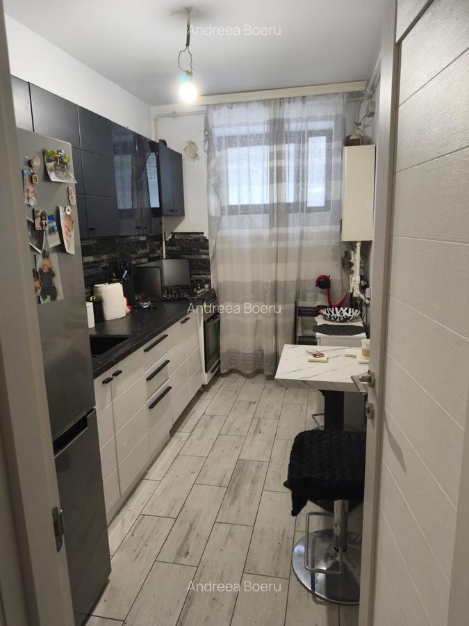 VANZARE APARTAMENT 2 CAMERE MOBILAT-52 MP-STR. REZERVELOR MILITARI-COMISION 0% - 3