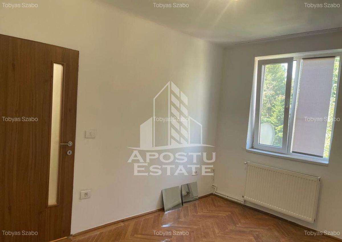 Apartament cu 2 camere, renovat, nemobilat, cu clima, in ... - 1
