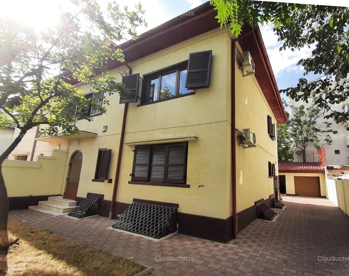 Zona Piata Alba Iulia vila clasica tip duplex D+P+1E+M, cartier rezidential - 1