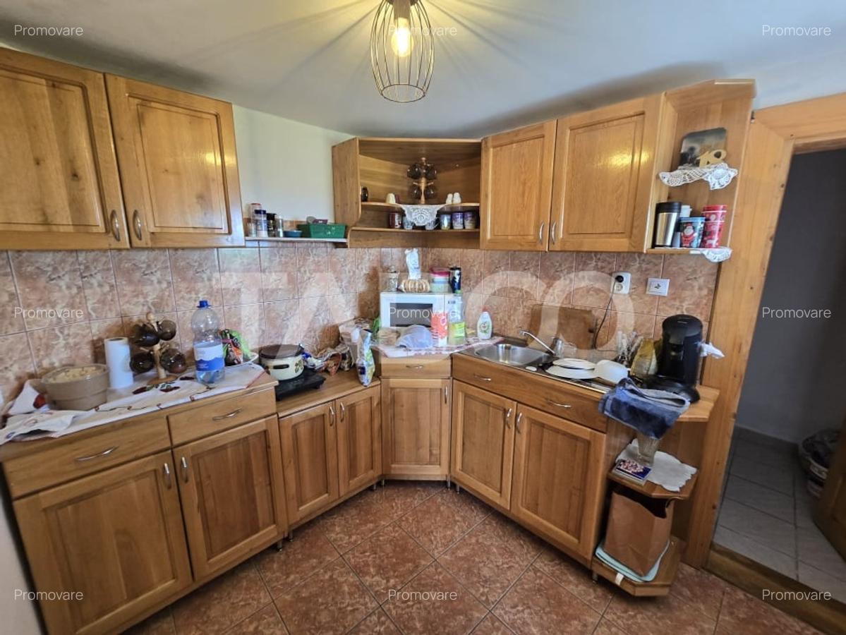 Casa de vanzare 3 camere 64 mpu 900 mp teren in Tocile - 13