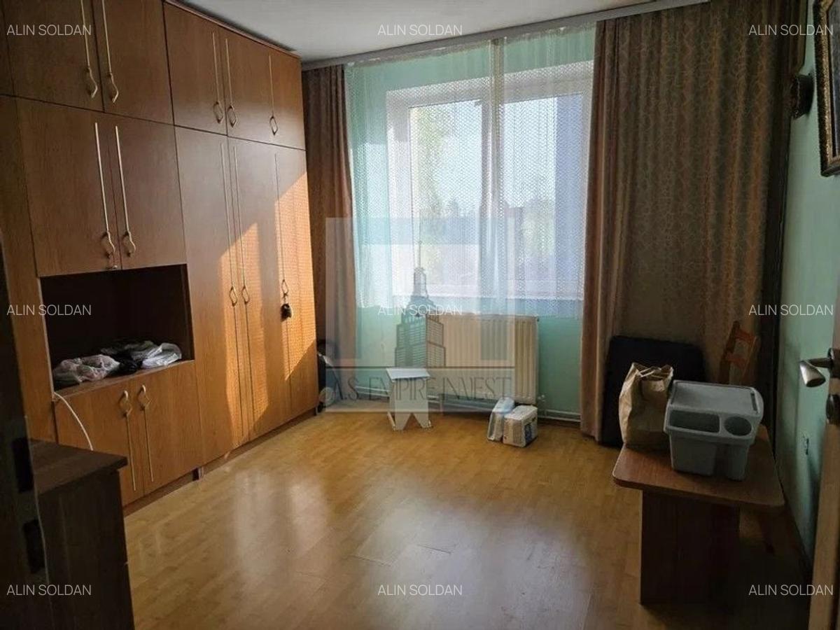 Apartament cu 3 camere circular în Calea București - 6