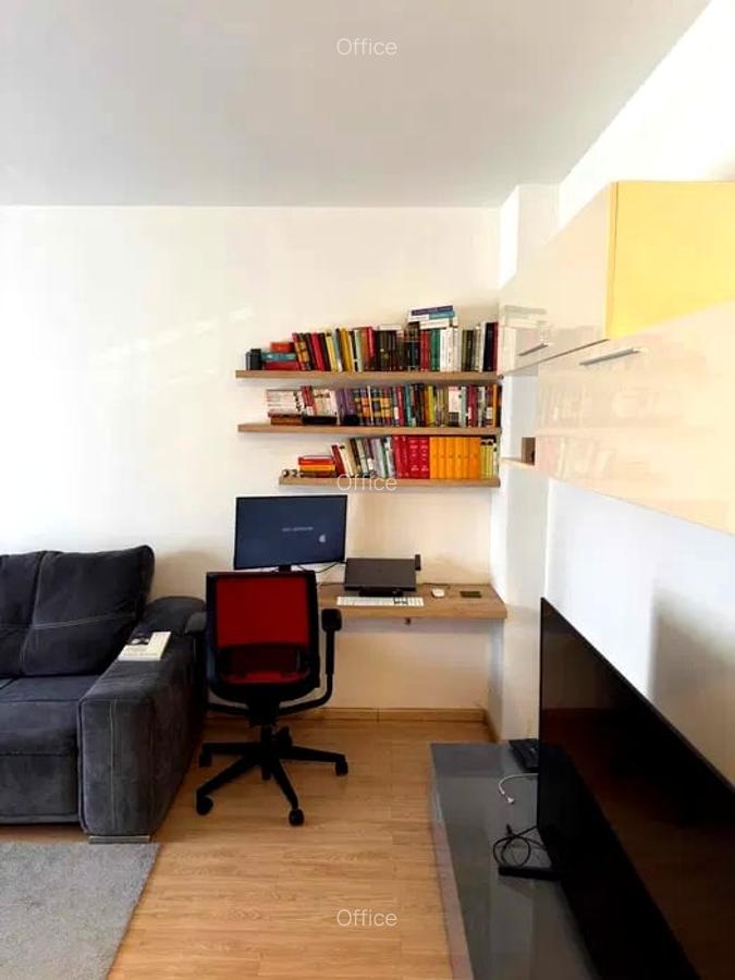 Apartament spatioas de vanzare in Buna Ziua, imobil nou cu lift - 3