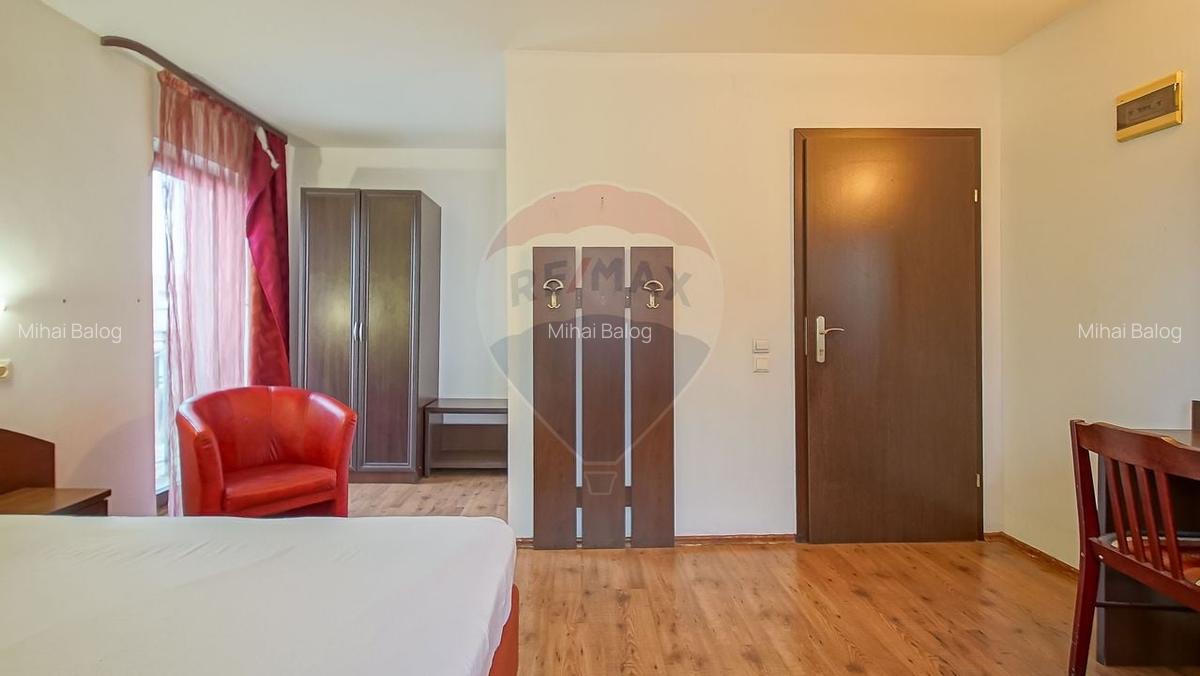 Casa / Vila cu 12 camere de vanzare in zona Astra - 4