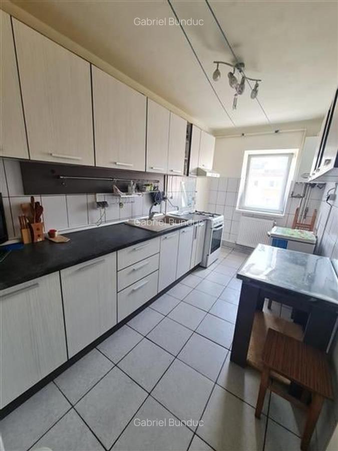 Apartament cu 3 camere semidecomandat, mobilat în Griviței - 3