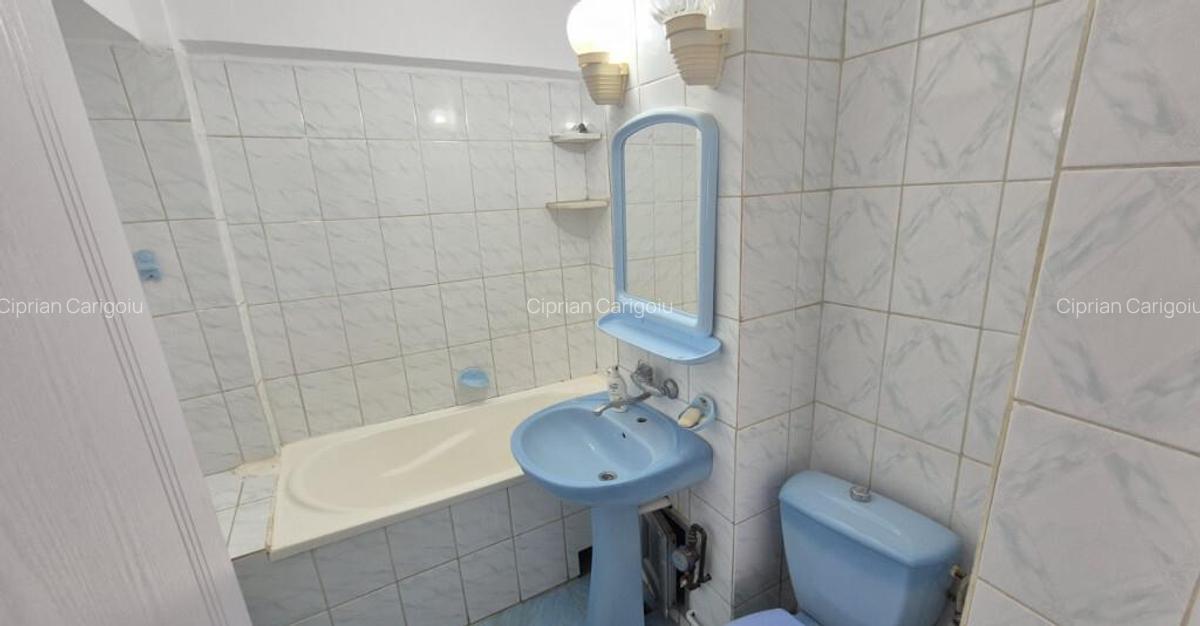 Apartament 3 camere - zona Casei de Cultura - 9