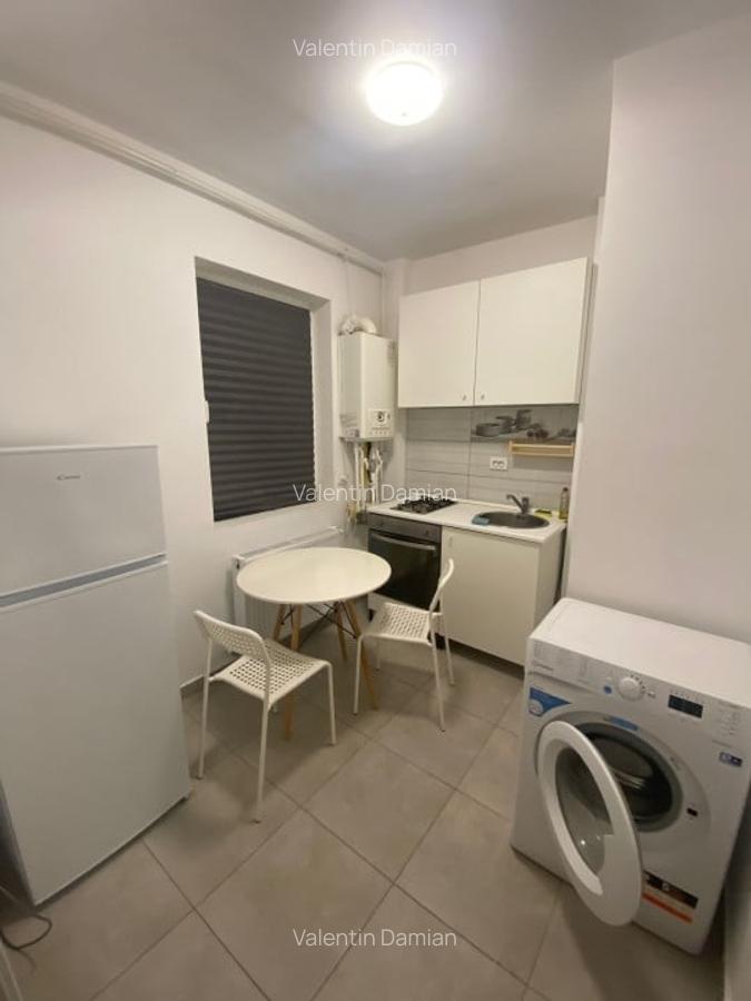 Inchiriere Garsoniera Decomandata Militari Residence - 9