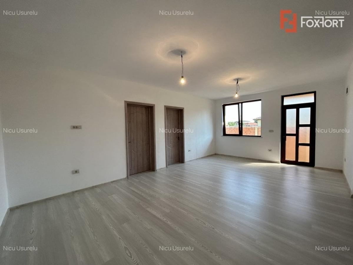 Duplex pe parter 4 camere Ghiroda - 3