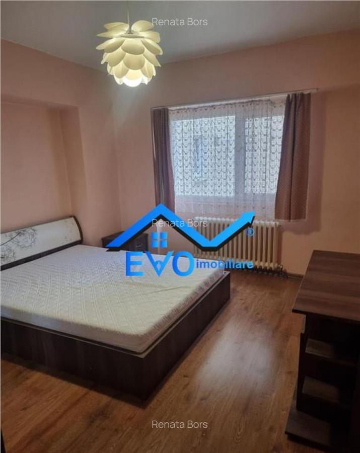 Apartament cu 3 camere, doua bai, strada Arcu - 5