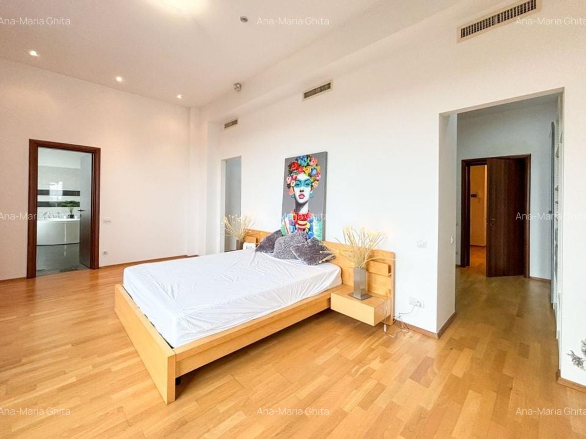 Complex Privighetorilor | Penthouse 5 camere | Terasă 350mp - 26