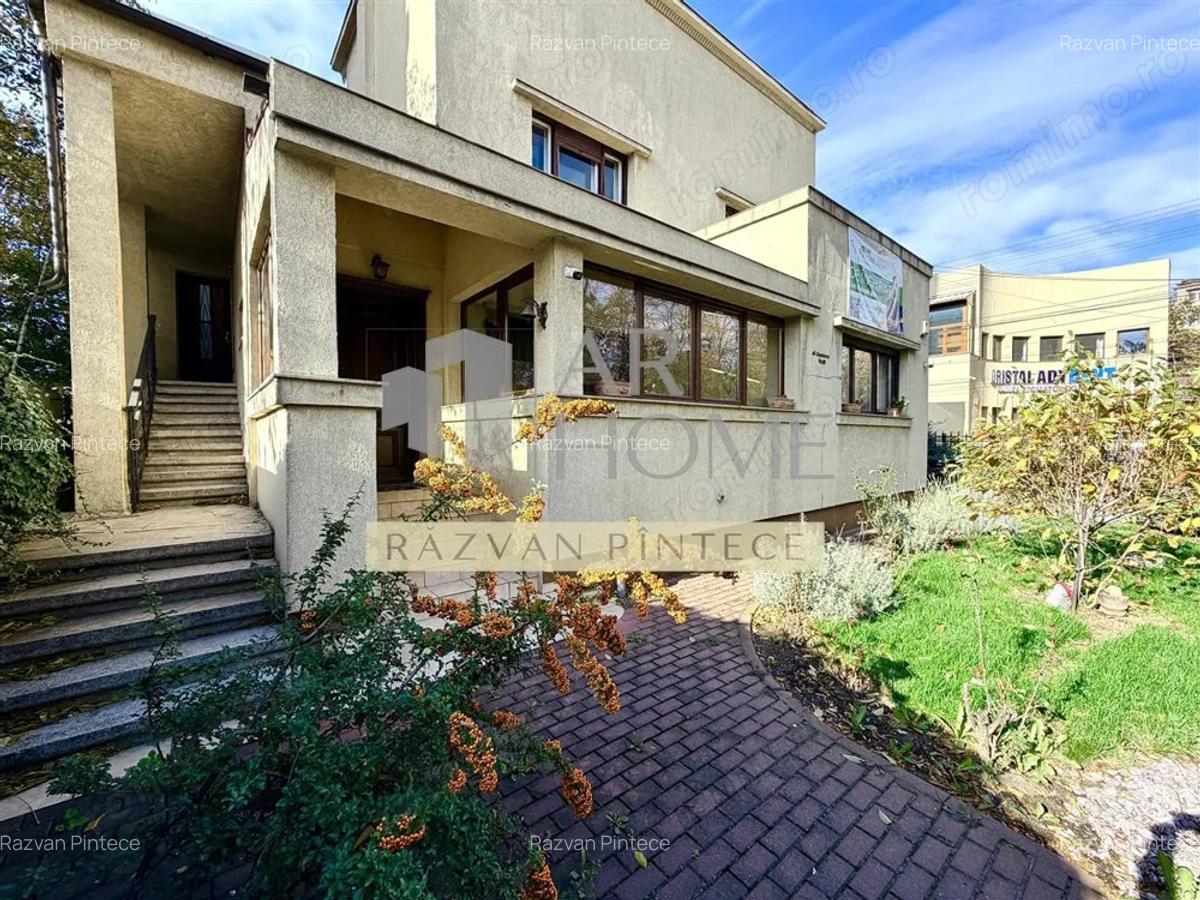 Vila D+P+1E, 11 camere, Bulevard, Ploiesti - 17